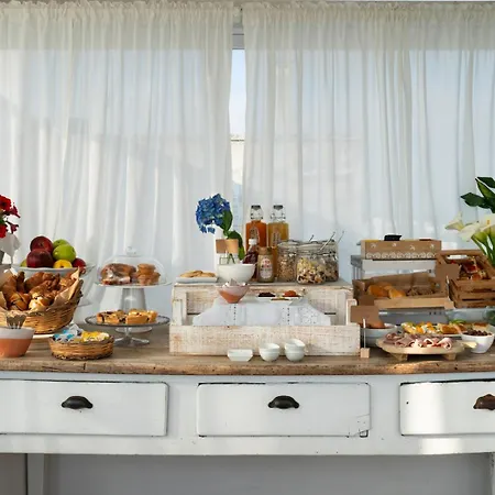Santo Stefano & Breakfast - Sea View Terrace Oda ve Kahvaltı