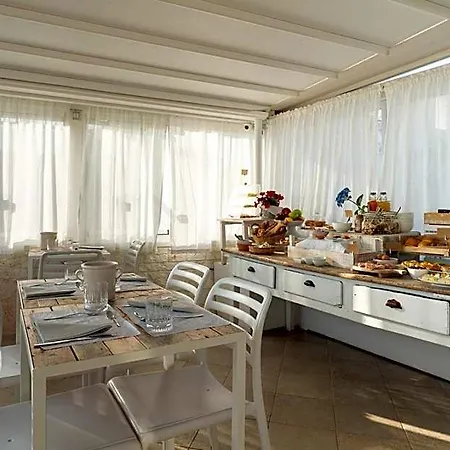 Santo Stefano & Breakfast - Sea View Terrace 3*